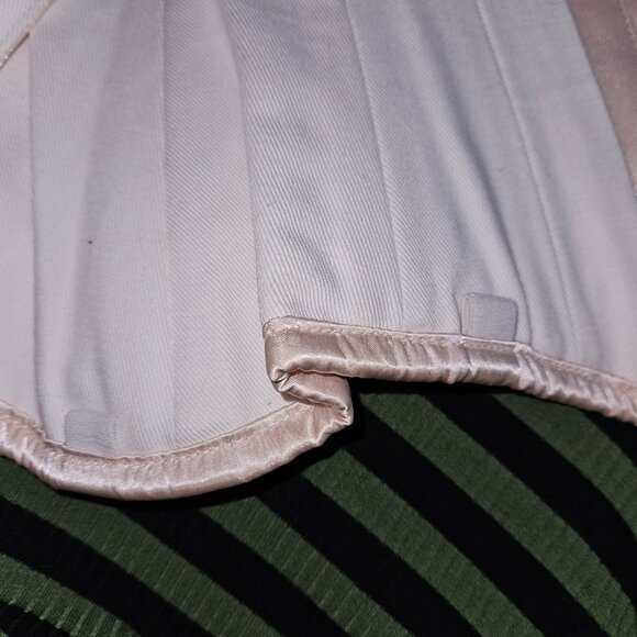 NWT XS NUDE Bridal MAIDEN Corset 22" Handmade 6 Garter Tabs USA - Picture 7 of 13